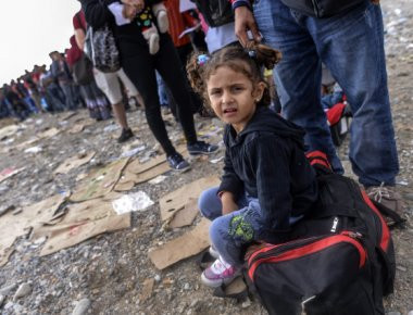 Περισσότεροι από 65 εκατ. άνθρωποι παγκοσμίως αναγκάστηκαν να εγκαταλείψουν τα σπίτια τους